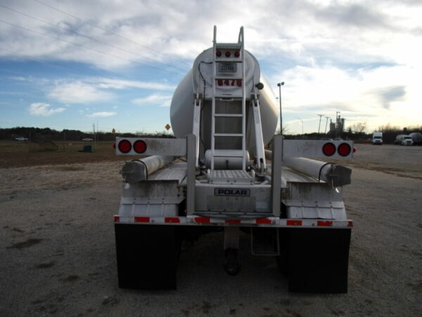 2012 Polar Pneumatic Trailer - Image 4