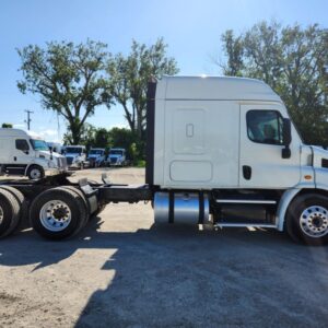 2018 Freightliner Sleeper