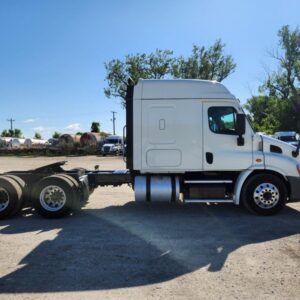 2018 Freightliner 60 Ft. Sleeper