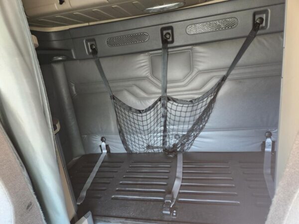 2018 Freightliner 60 Ft. Sleeper - Image 7